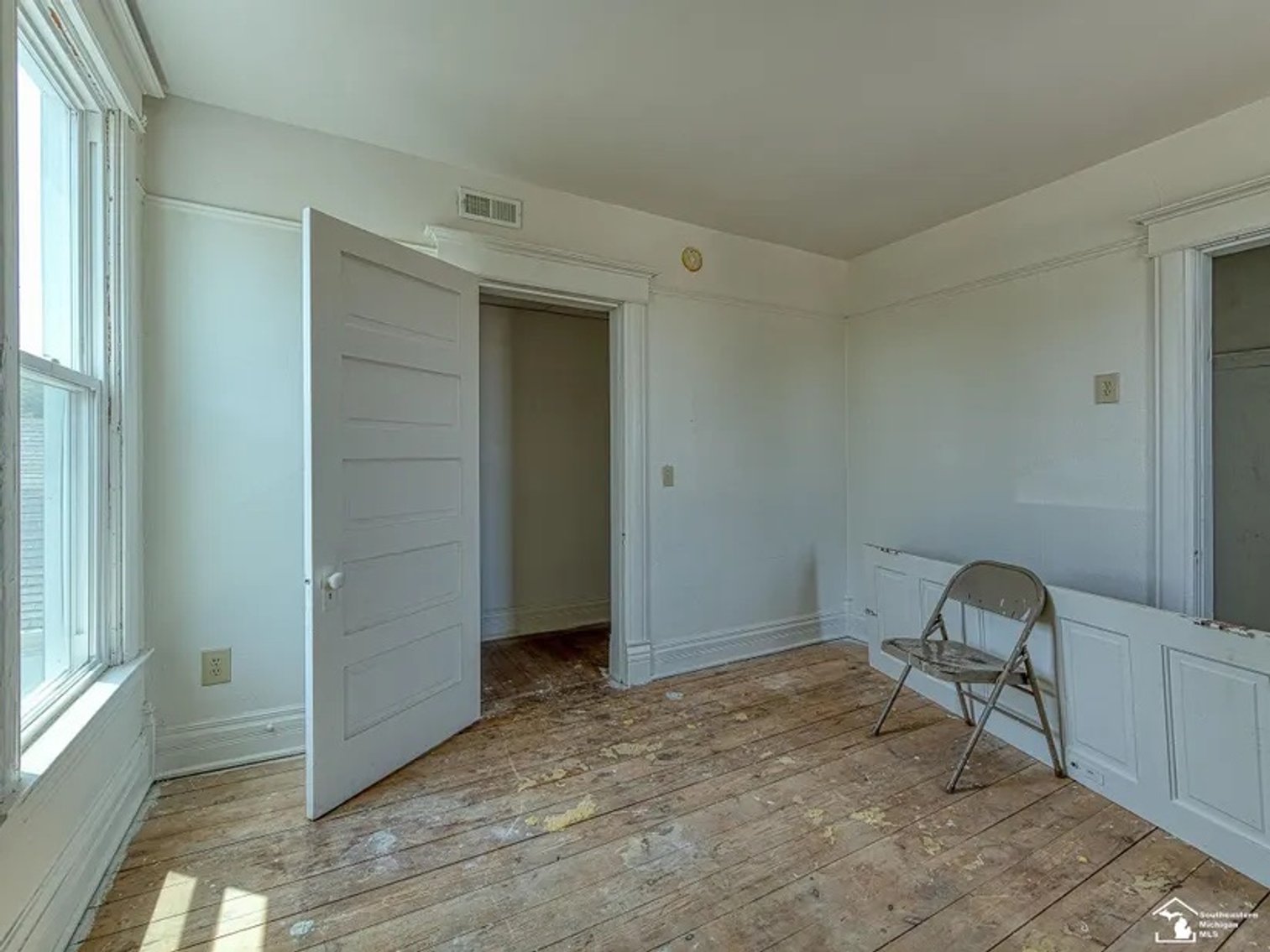 Image for MINIMUM BID AUCTION $49,000! 611 S. Monroe St.