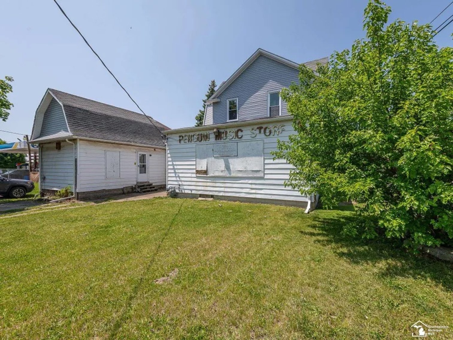 Image for MINIMUM BID AUCTION $49,000! 611 S. Monroe St.