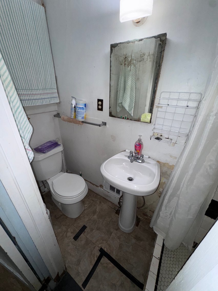 Image for SOLD PRIOR TO AUCTION! 3626 Hazelhurst Ave