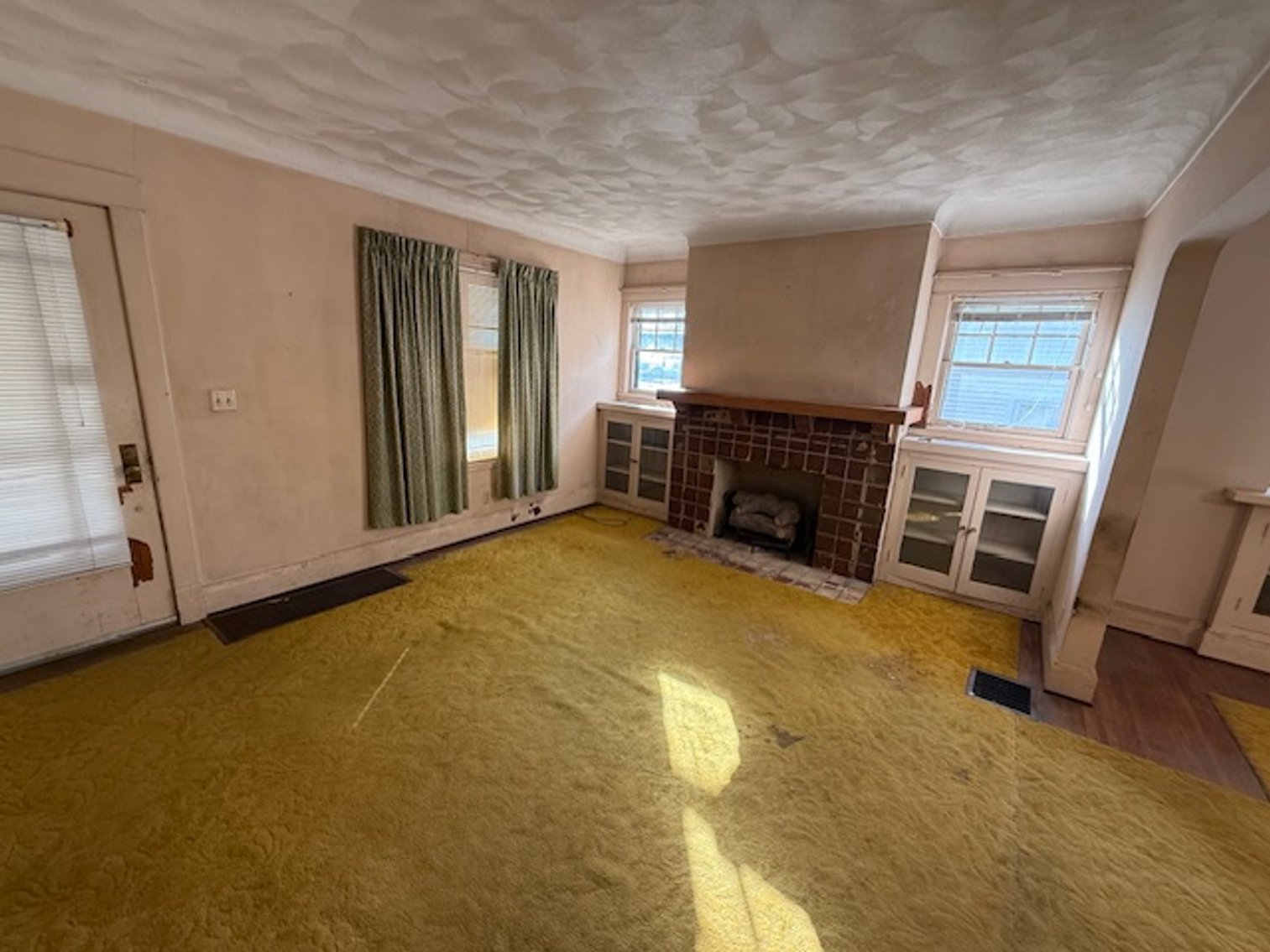 Image for MINIMUM BID AUCTION $29,000! 4419 Lewis Ave