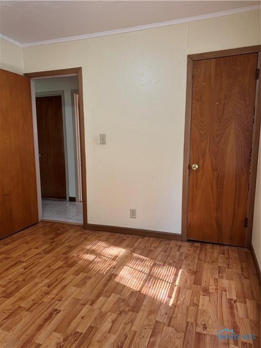 Image for MINIMUM BID AUCTION $150,000! 7944 Hill Ave