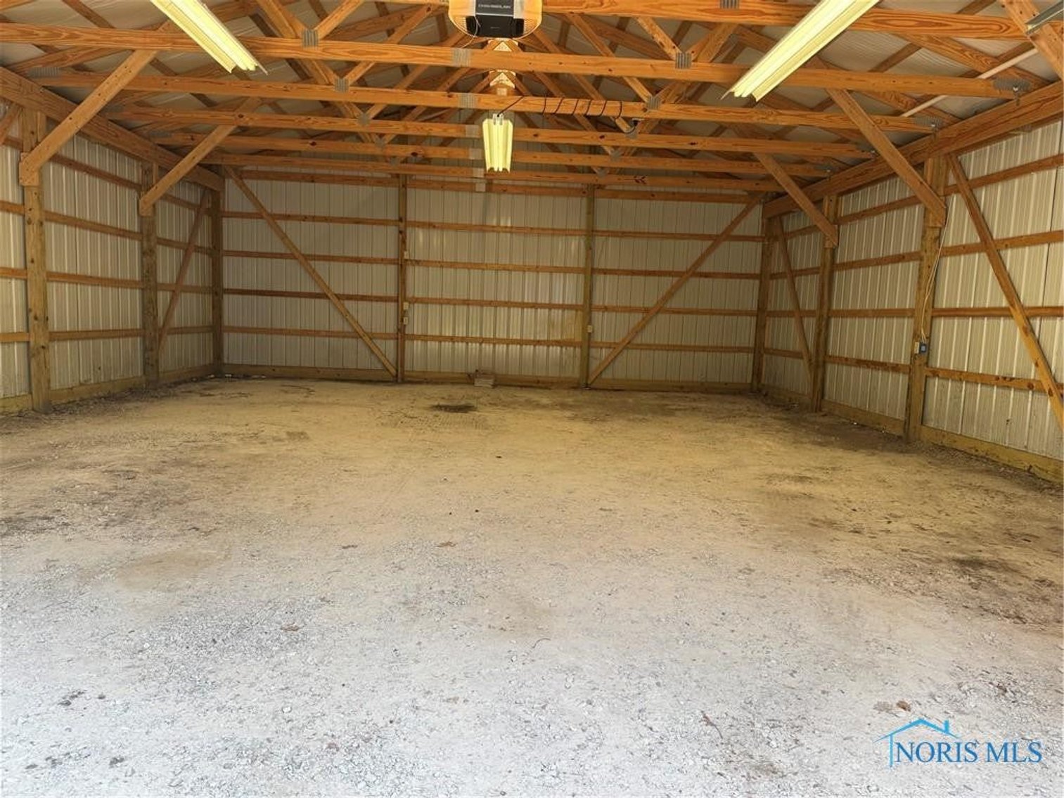 Image for MINIMUM BID AUCTION $150,000! 7944 Hill Ave