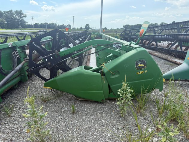 Image for John Deere 635F 35’ Flex Header H00635F725502 Inv#: 25509