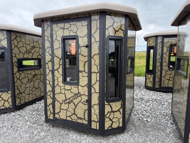 Image for Muddy Bull Blind w/ 10' Tower
