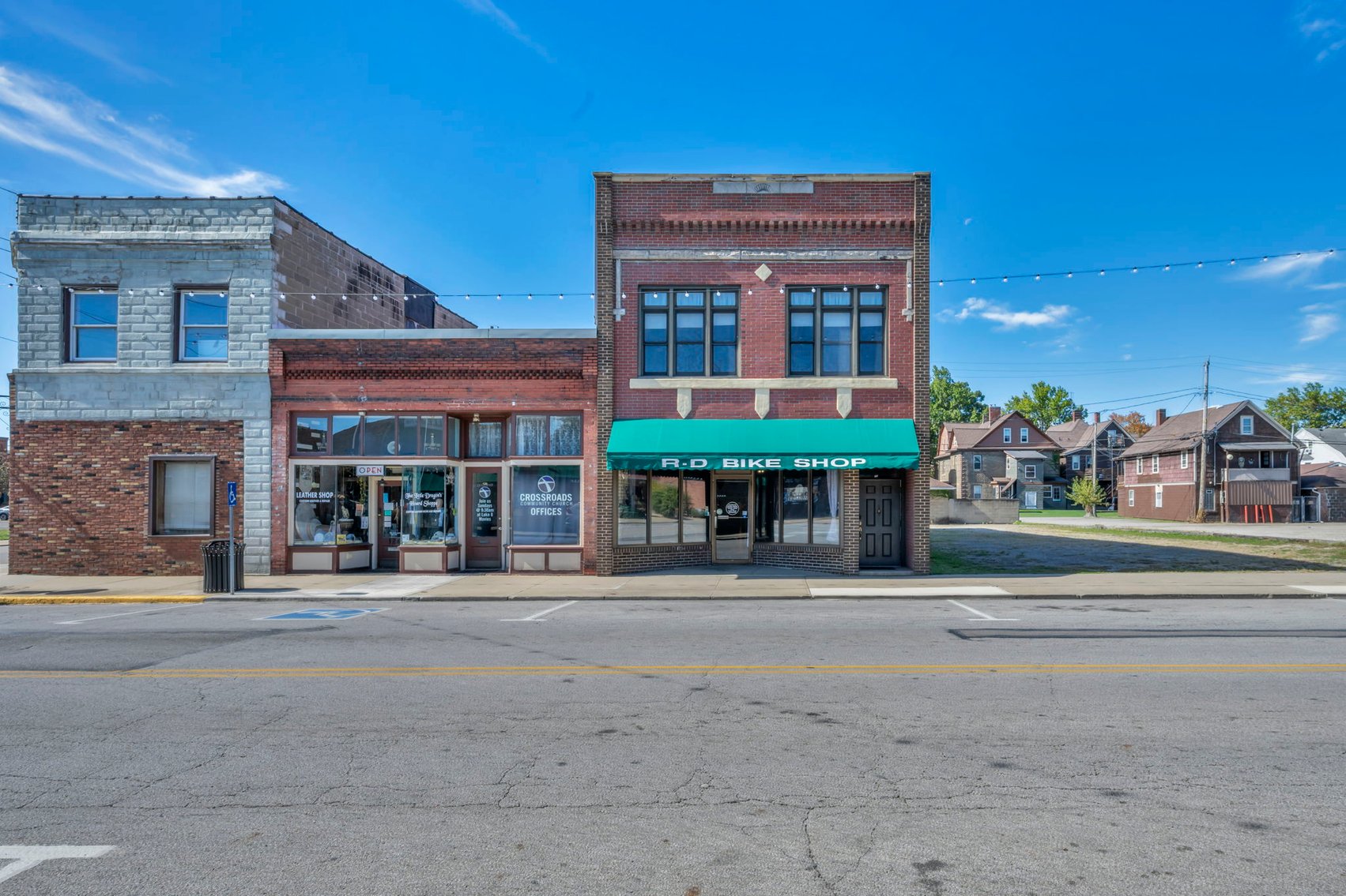 Image for 6050 SF Mixed-Use Retail / 2BR Apartment