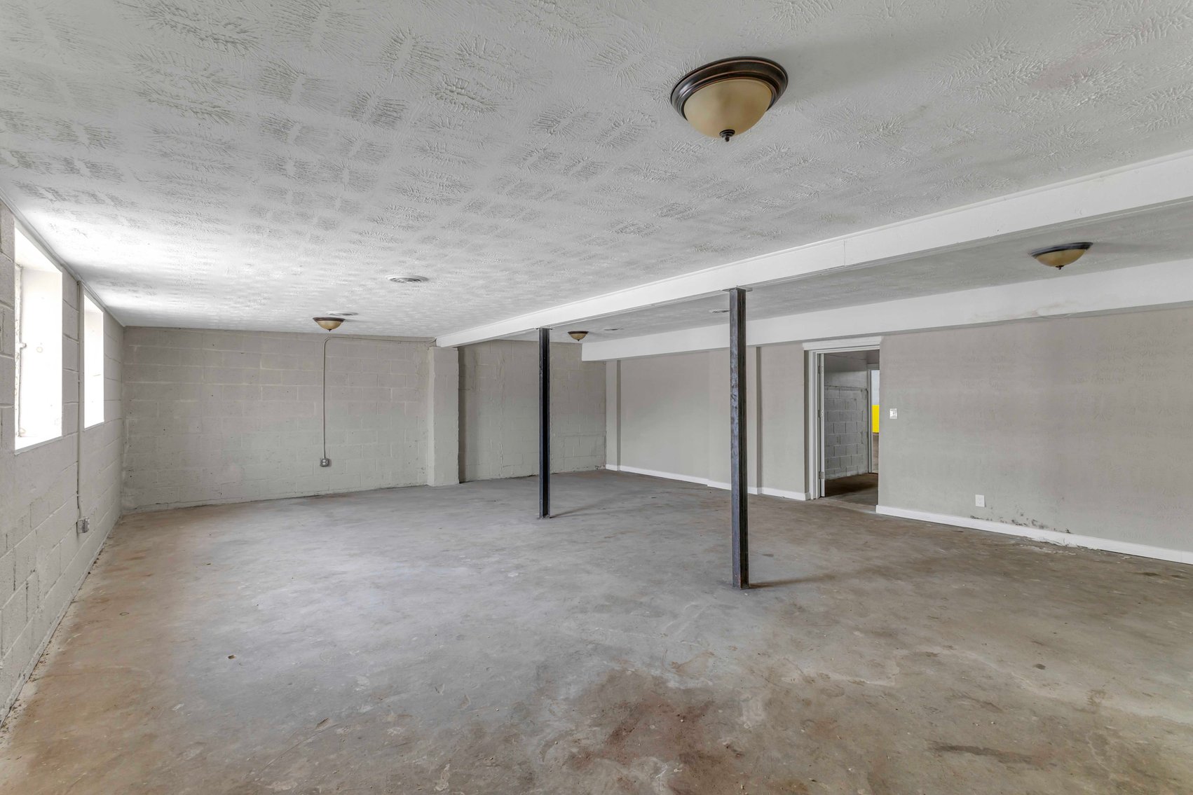 Image for 7424 Bessermer Ave 25,712 SF Industrial Building