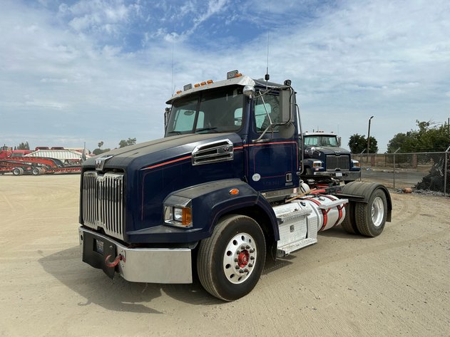 Image for 2013 Western Star W4700