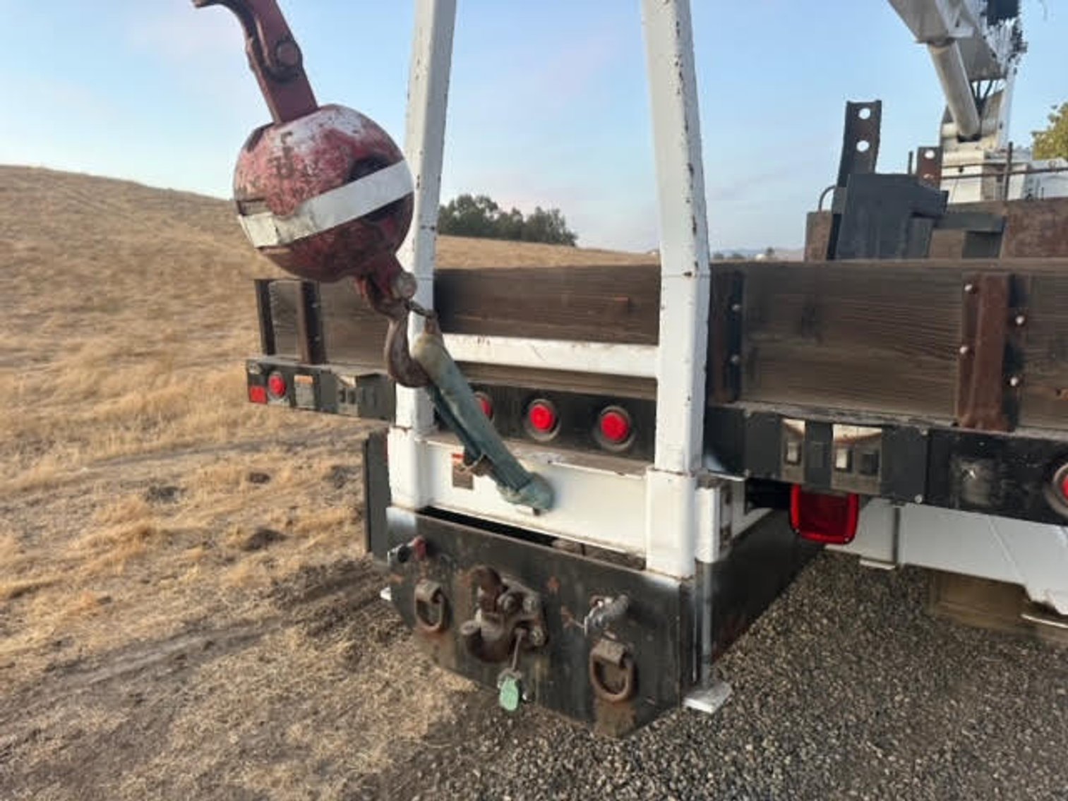 Image for 2009 Altec AC18-70B on 2009 Ford F750