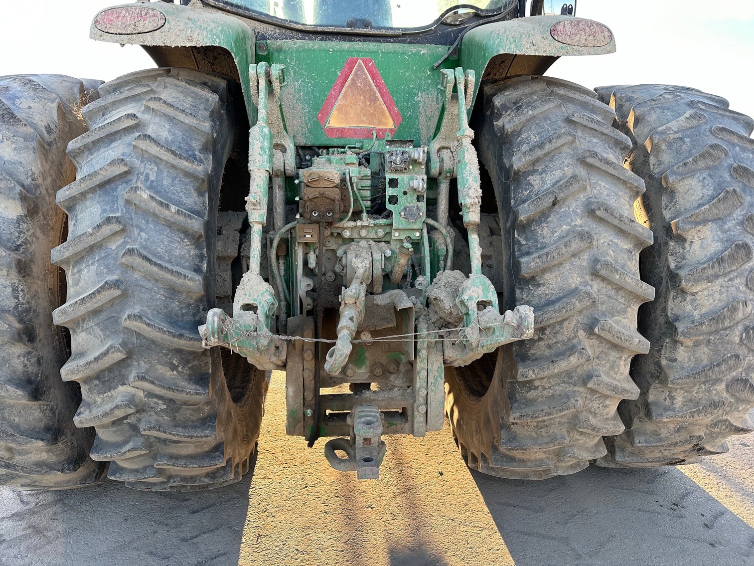 Image for 2011 John Deere 7260R