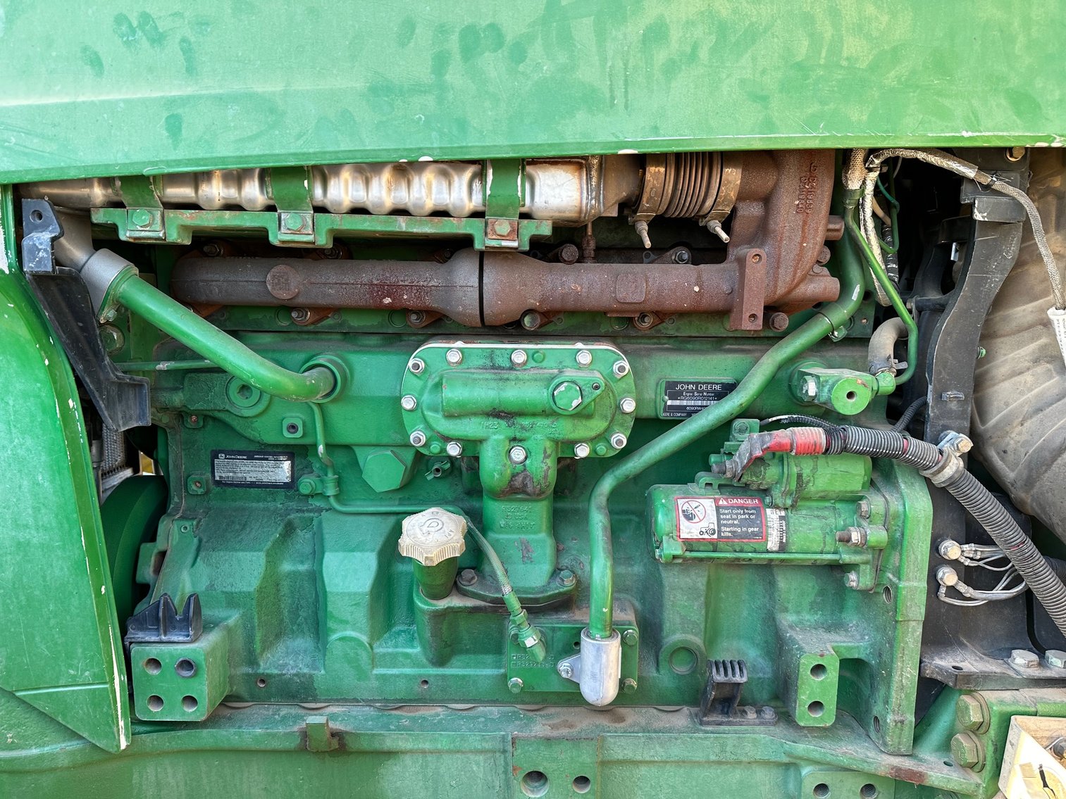 Image for 2011 John Deere 7260R