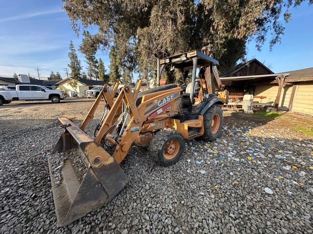 Image for 2012 Case 580N