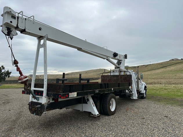 Image for 2009 Altec AC18-70B on 2009 Ford F750