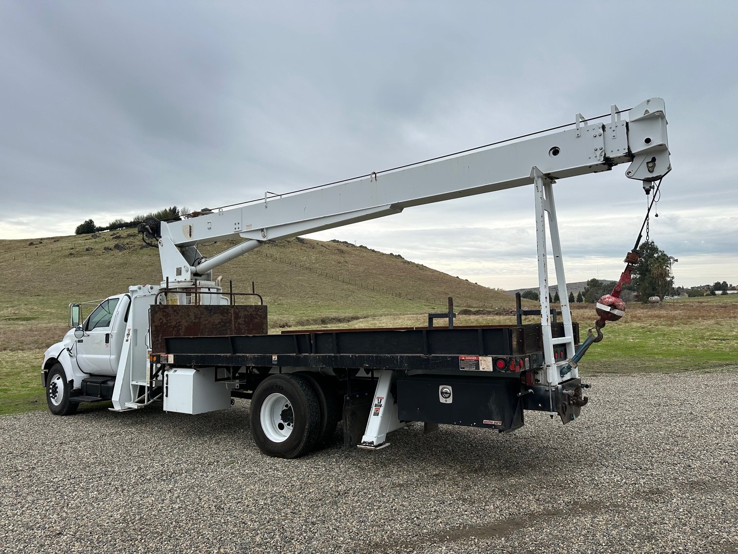 Image for 2009 Altec AC18-70B on 2009 Ford F750