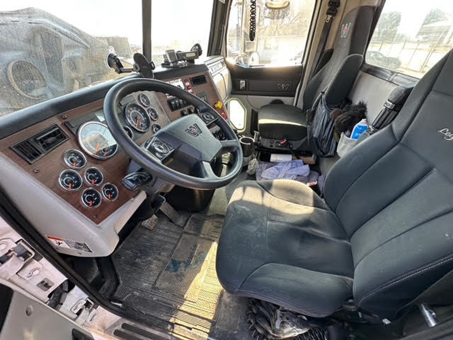 Image for 2020 Western Star 4700 Super Tag