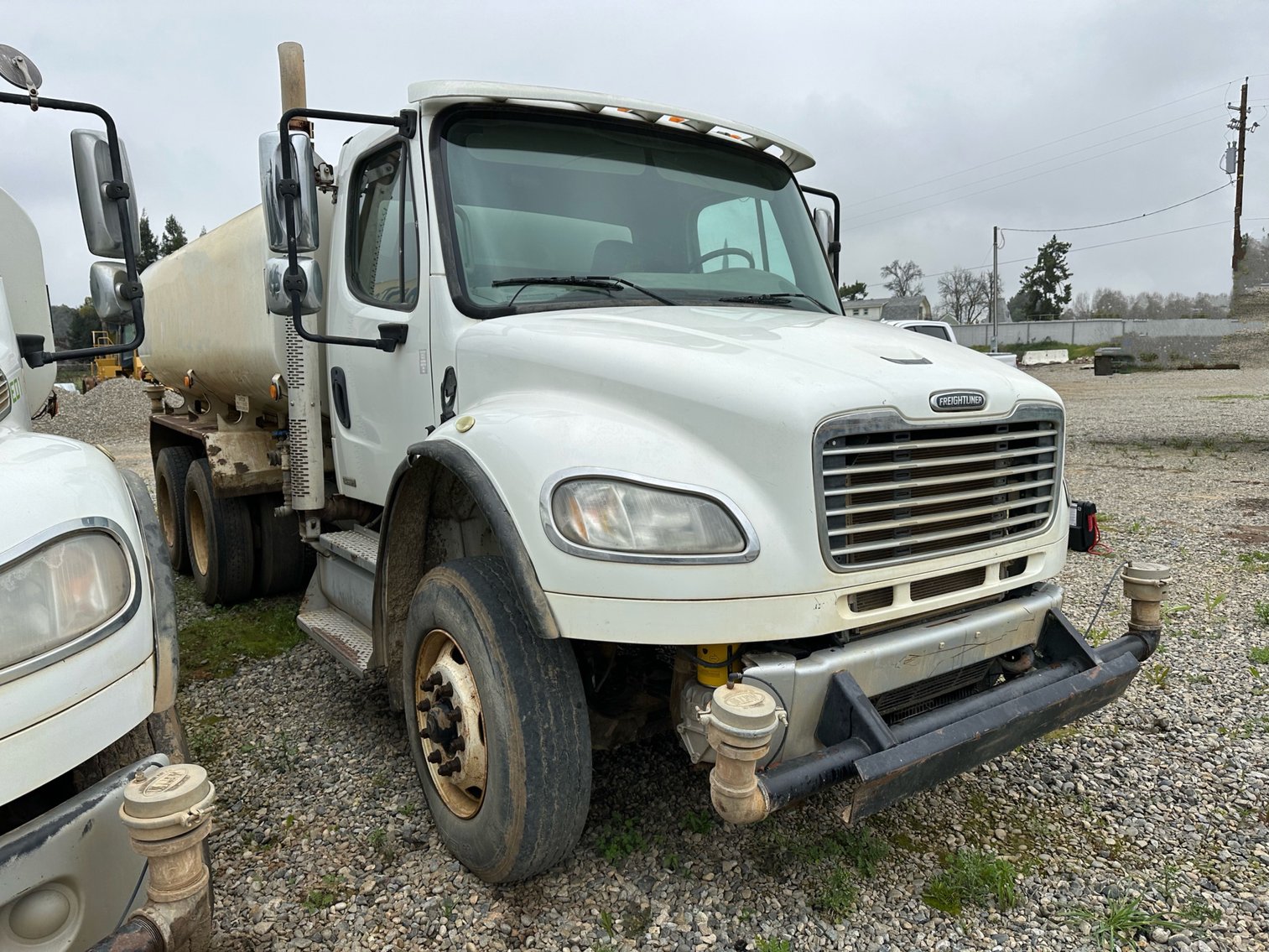 Image for 2011 Freightliner M2 T/A 4000 Gallon Water Truck