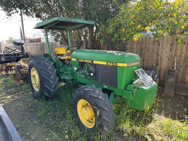 Image for 1990 John Deere 2755 Disc & Scraper Combo