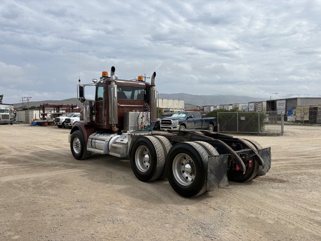 Image for 2006 Peterbilt 378 T/A Heavy Haul