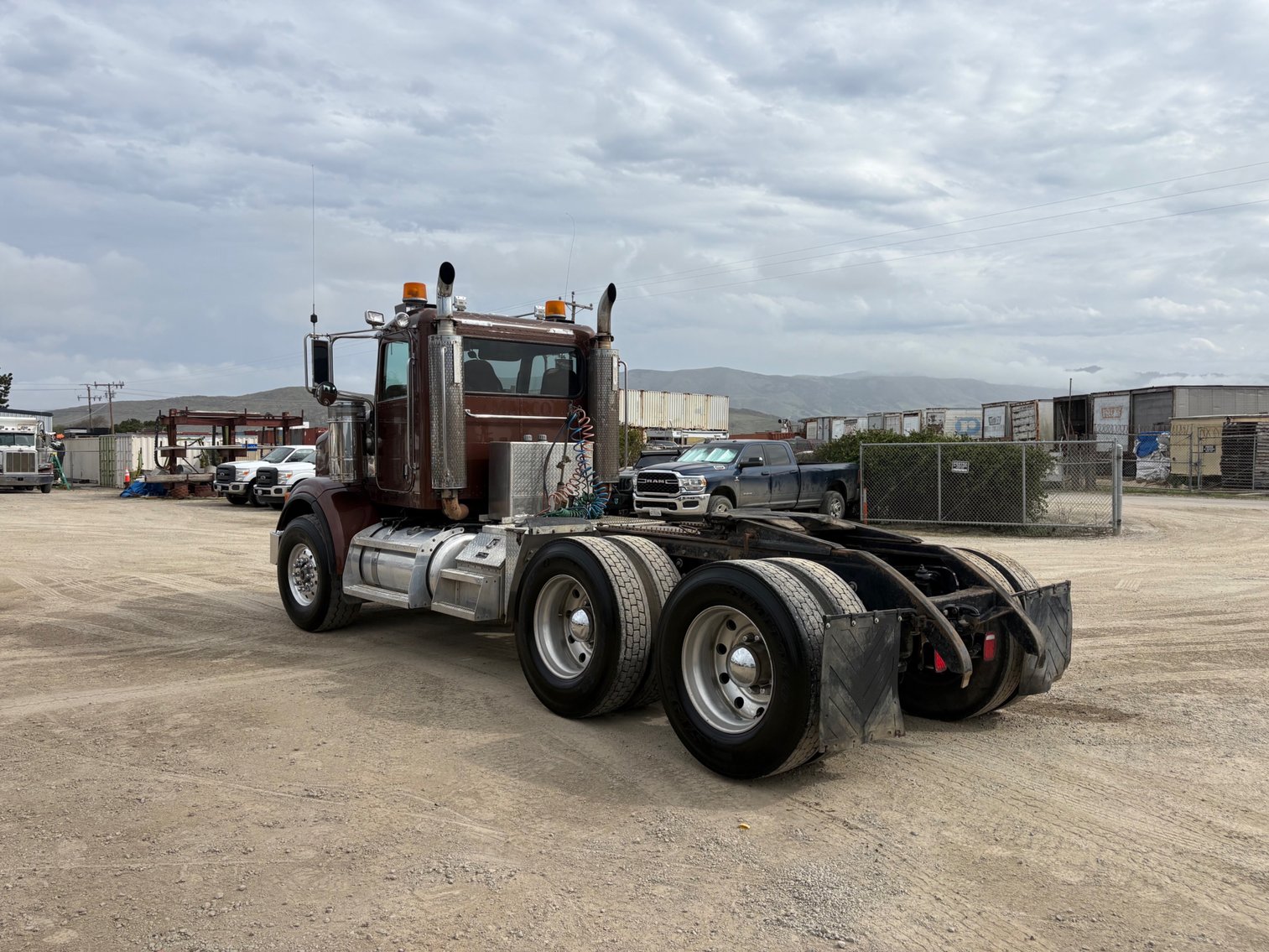 Image for 2006 Peterbilt 378 T/A Heavy Haul