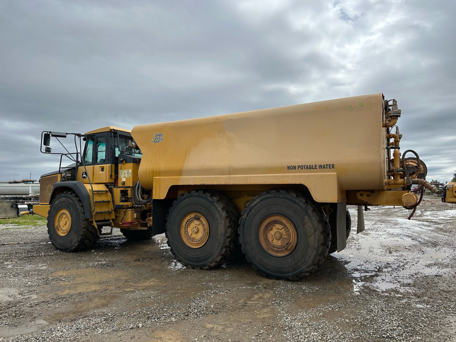 Image for 2015 John Deere 410ET