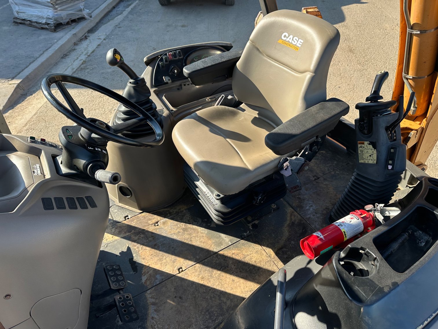 Image for 2011 Case 580 Super N