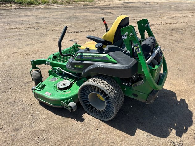 Image for 2021 John Deere Z955M