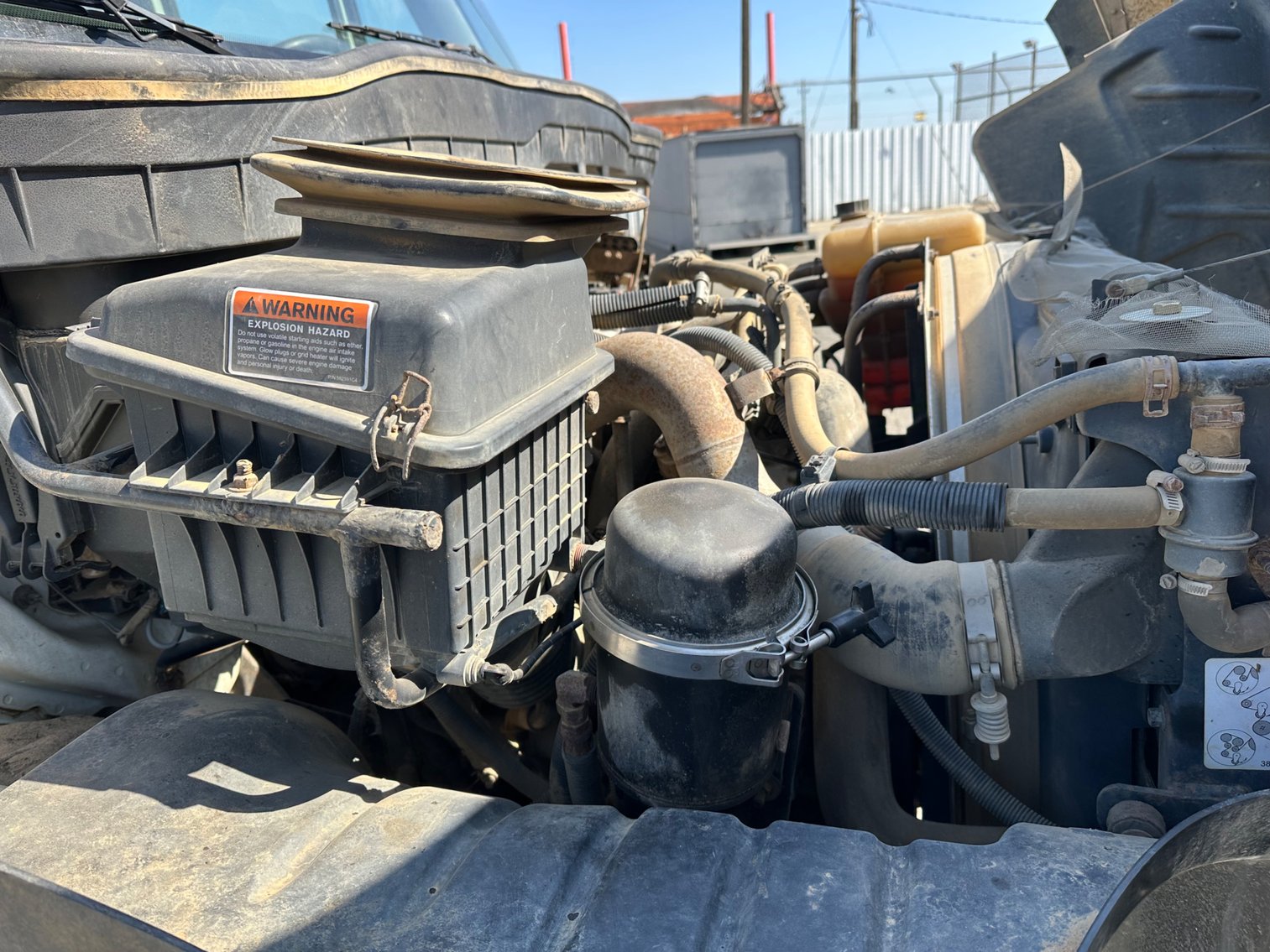 Image for 2012 International 4400 T/A 4000 Gallon Water Truck