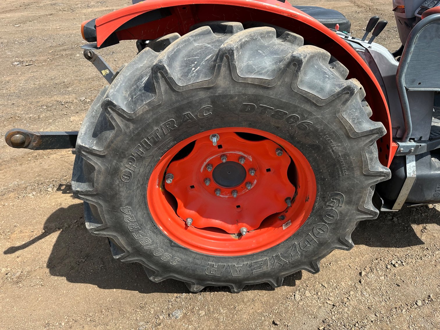 Image for 2018 Kubota M5-111 4wd Tractor
