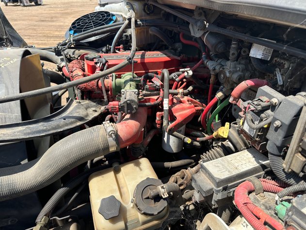 Image for 2012 Freightliner M2 Elgin Crosswind Sweeper