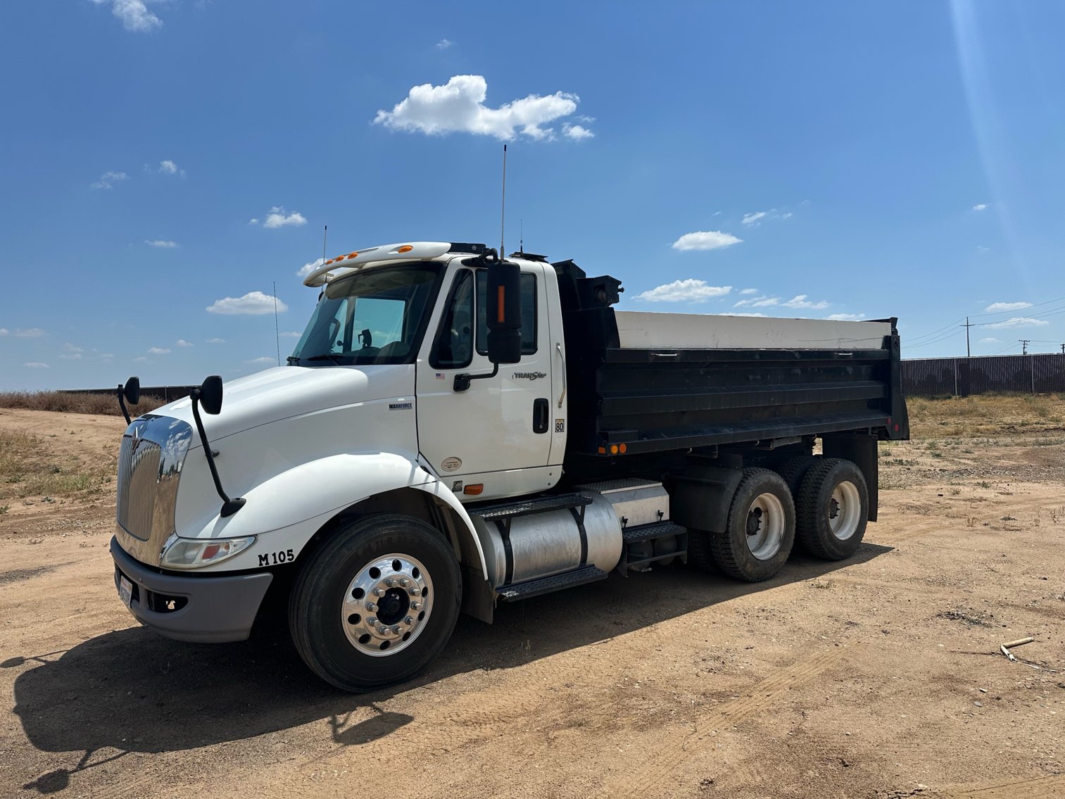 Image for 2013 International 8600 T/A Dump Truck