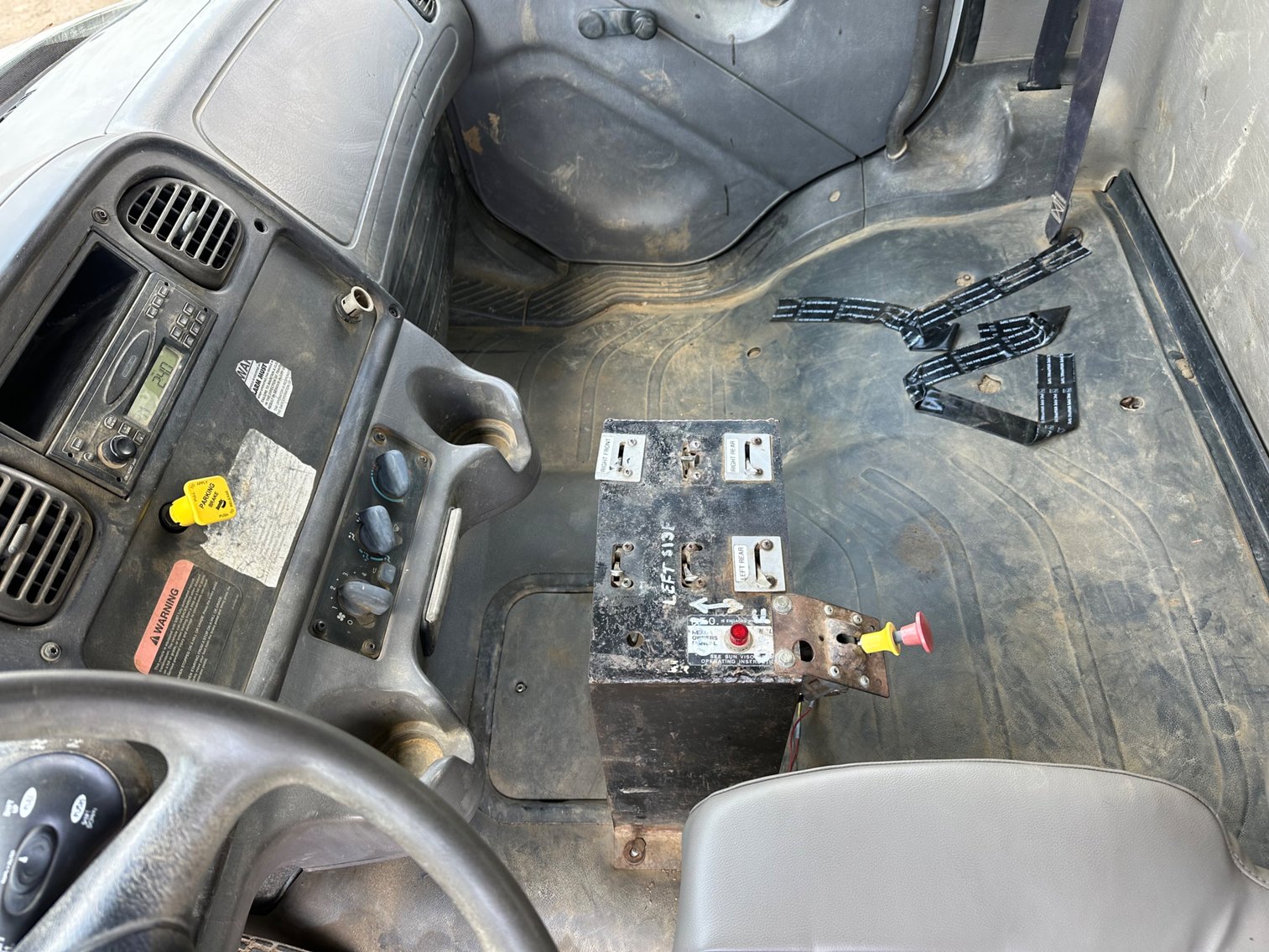 Image for 2007 Freightliner M2 2000 Gallon Water Truck