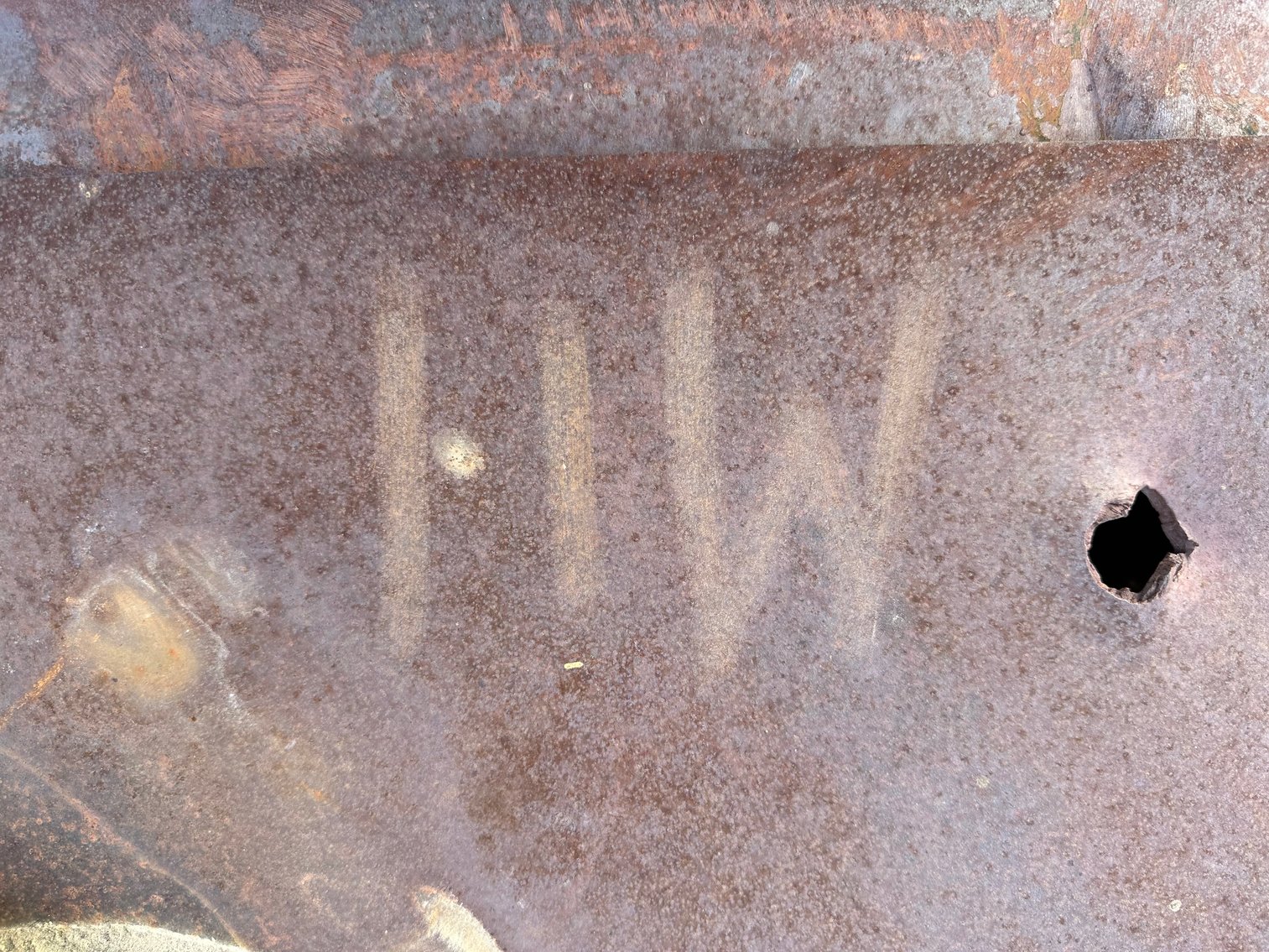 Image for 1987 International F2375 2000 Gallon Water Truck