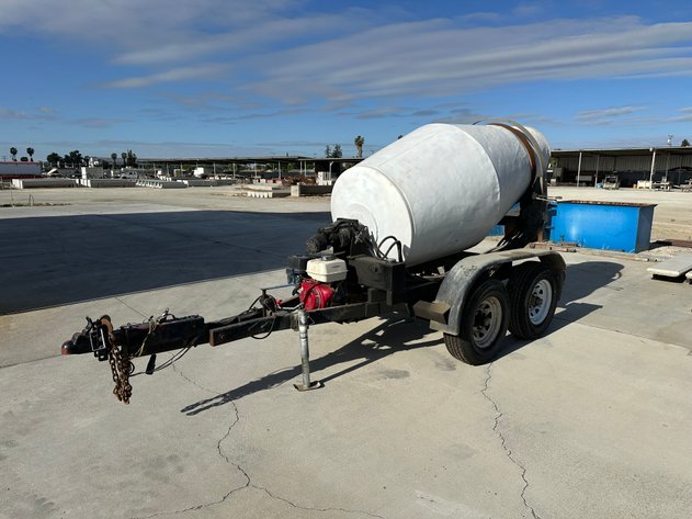 Image for 1 Yard Portable Mixer