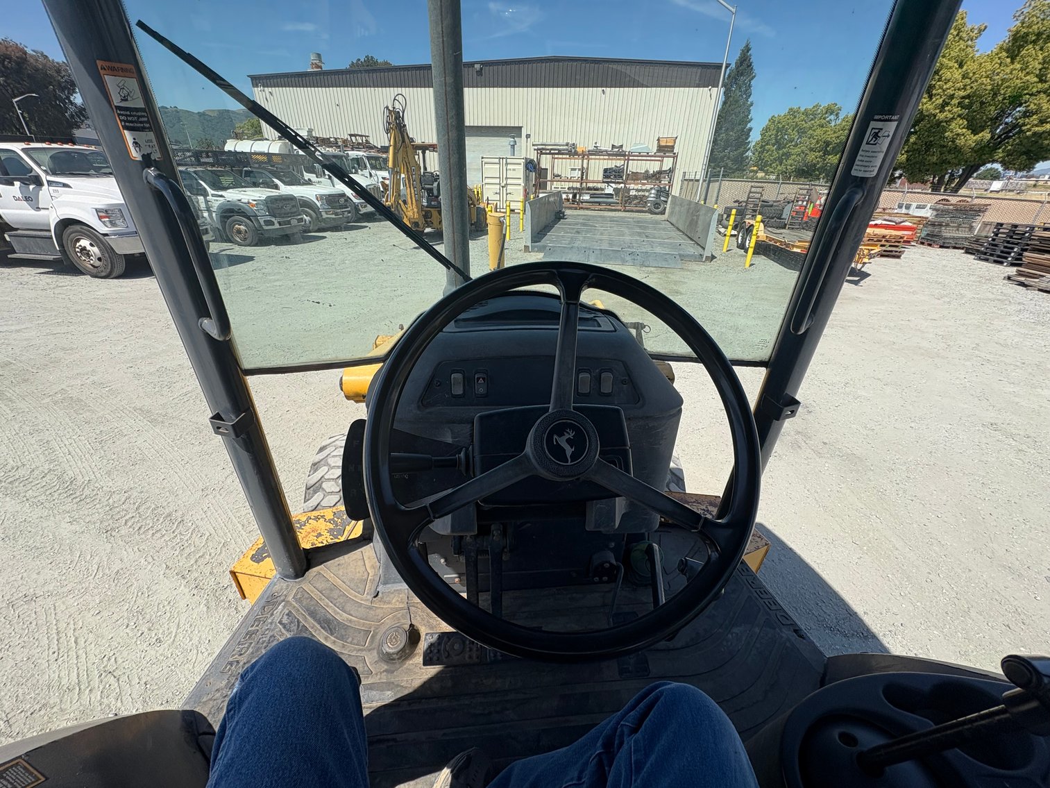 Image for 2002 John Deere 310G