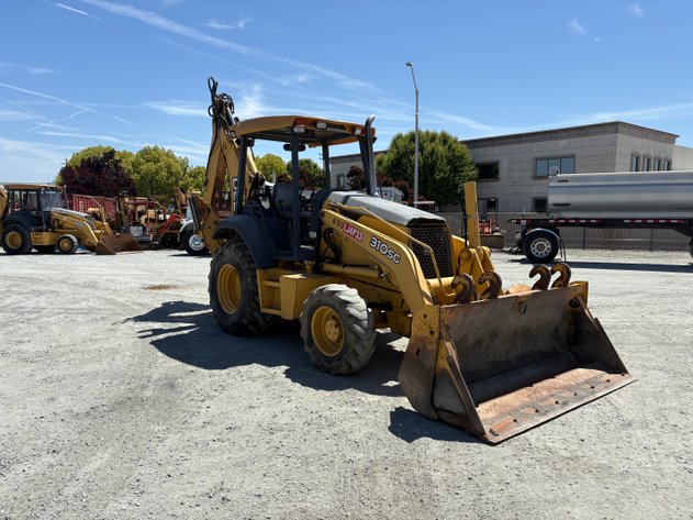 Image for 2005 John Deere 310SG