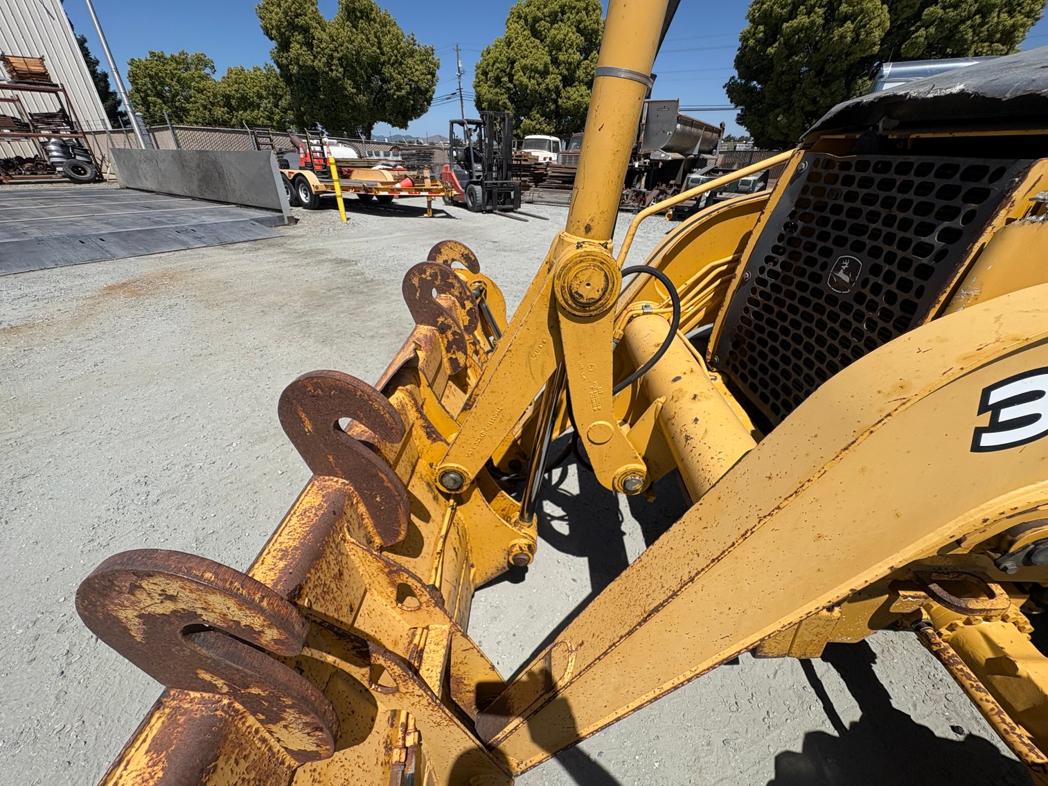 Image for 2005 John Deere 310SG