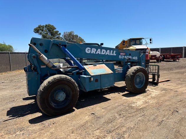 Image for 2000 Gradall 534D9-45