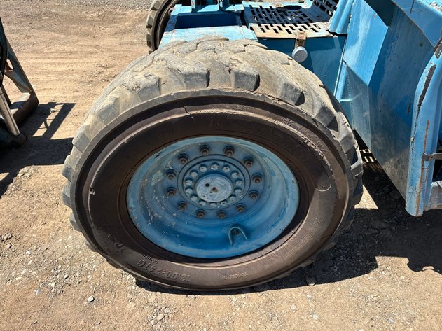 Image for 2000 Gradall 534D9-45