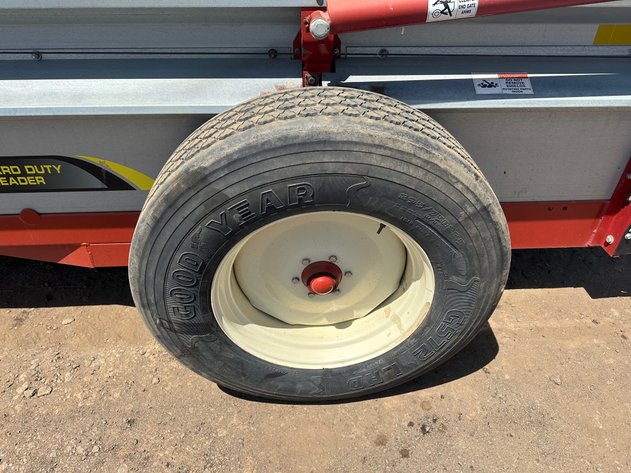 Image for H&S S2117 175 BU Manure Spreader