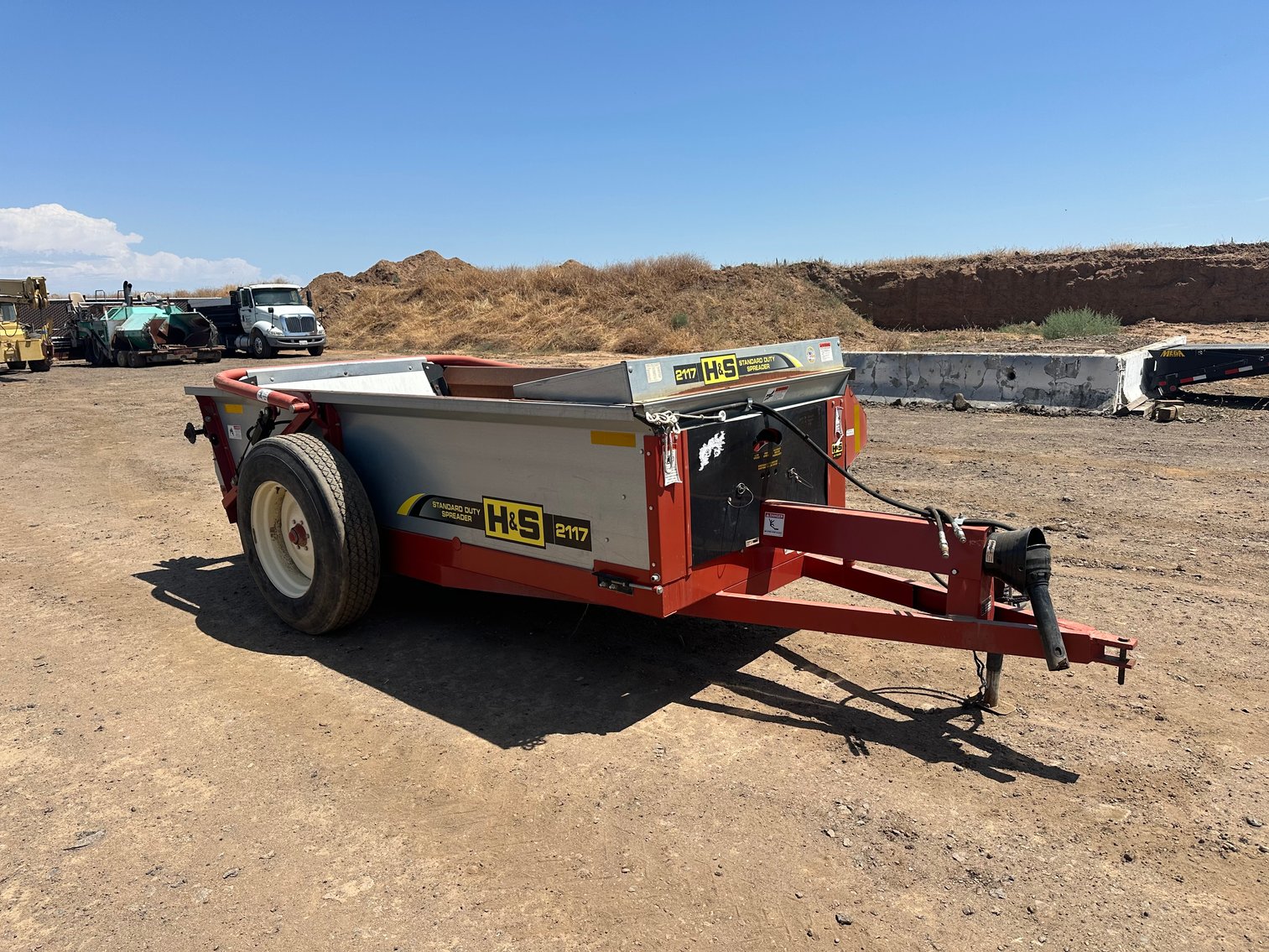 Image for H&S S2117 175 BU Manure Spreader