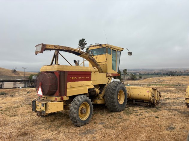 Image for New Holland 1915 2WD Forage Harvester