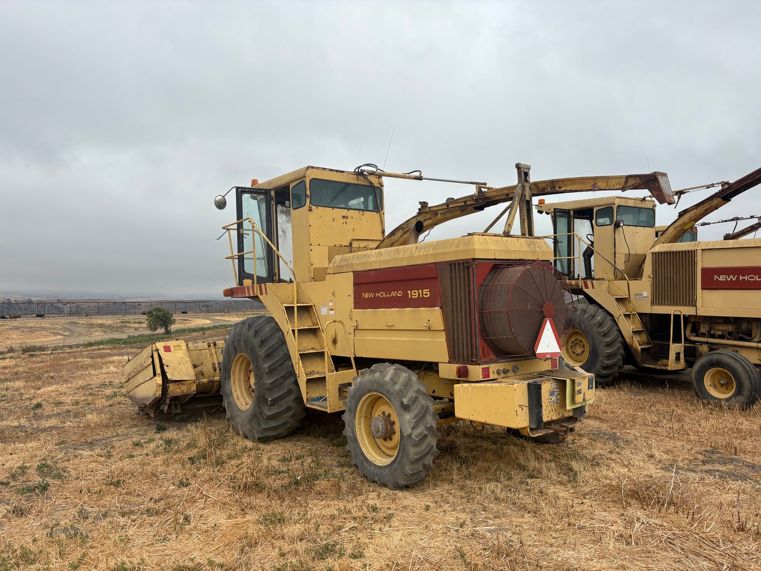 Image for New Holland 1915 2WD Forage Harvester