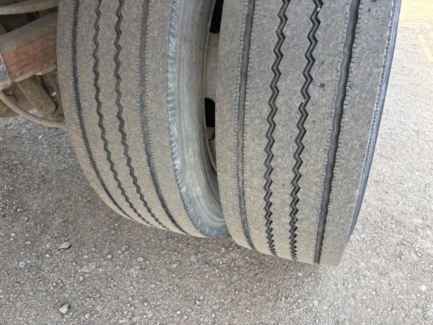 Image for 2007 Ford F550 Stake Bed Truck