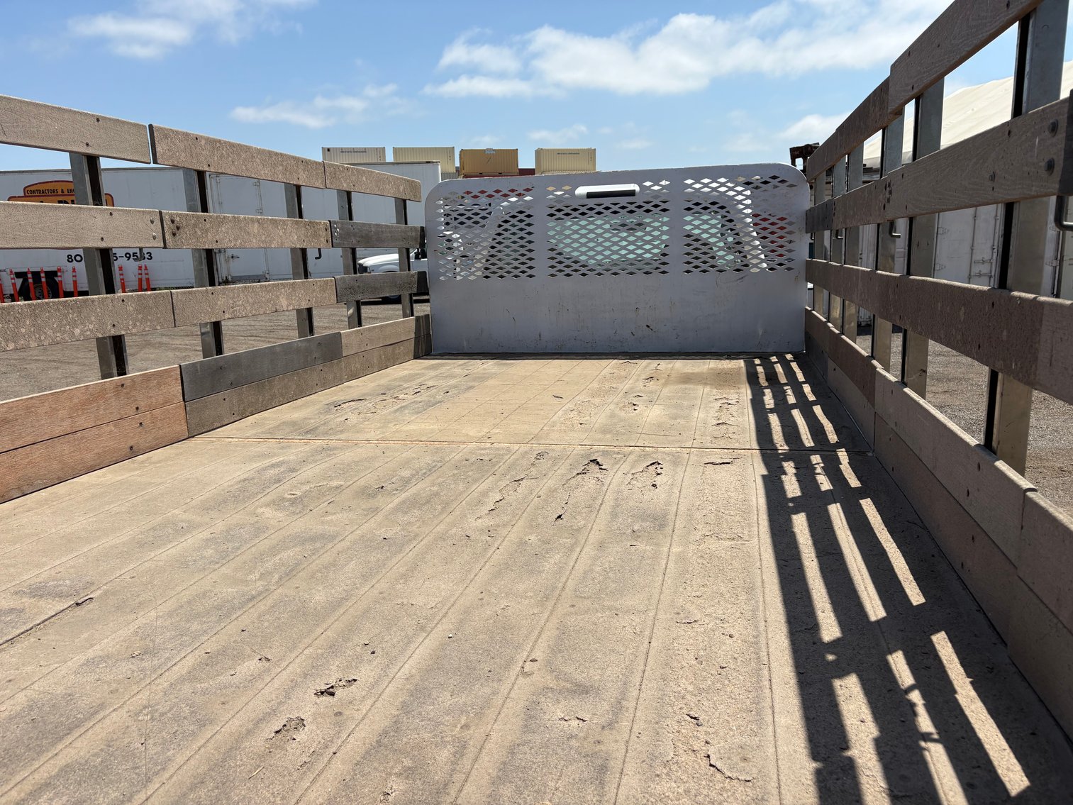 Image for 2007 Ford F550 Stake Bed Truck