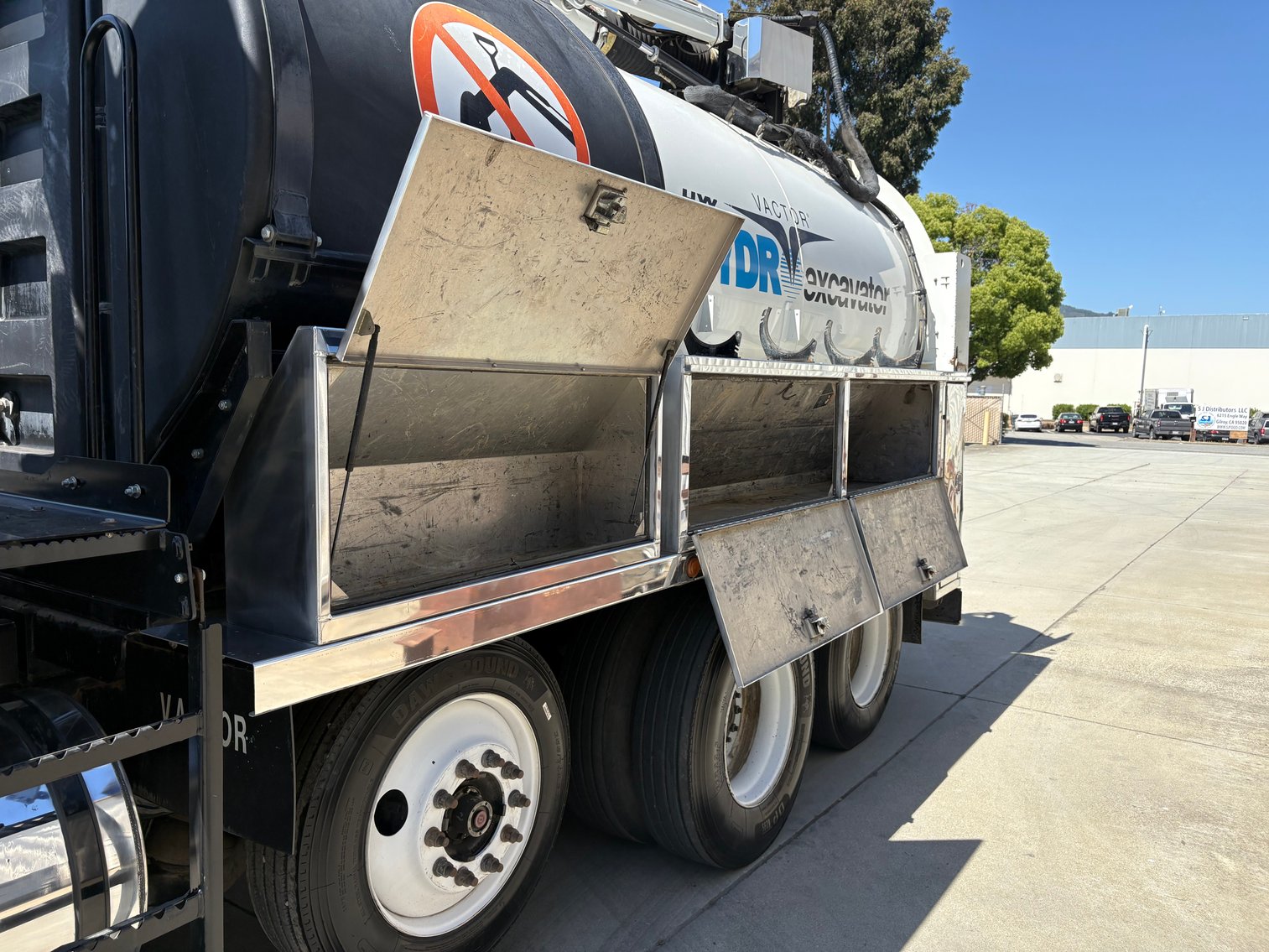 Image for 2013 International 7600 SBA Vac Truck