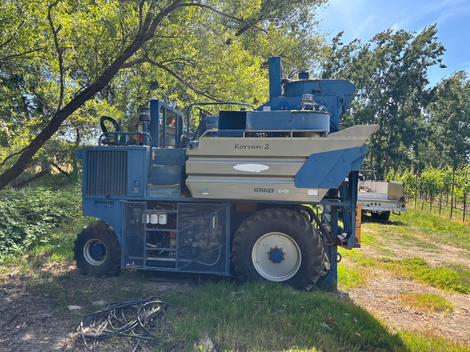 Image for 2000 Korvan 3000 Harvester