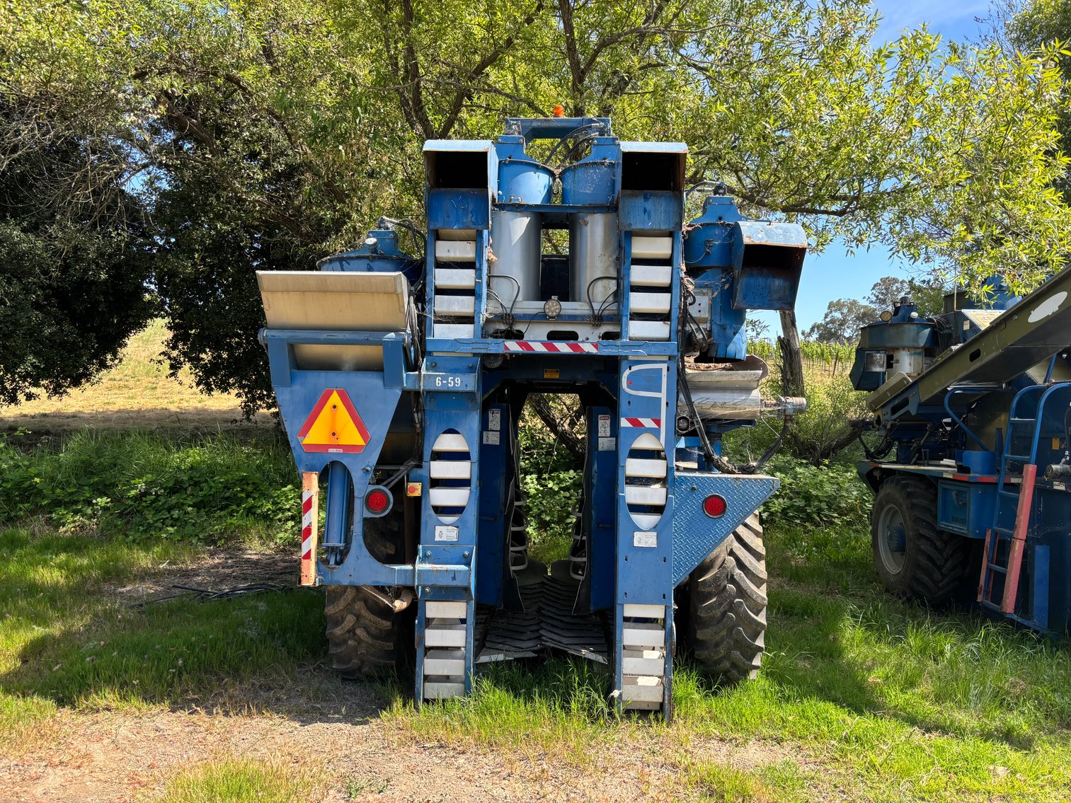 Image for 2000 Korvan 3000 Harvester