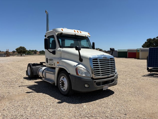 Image for 2012 Freightliner Cascadia S/A Truck Tractor