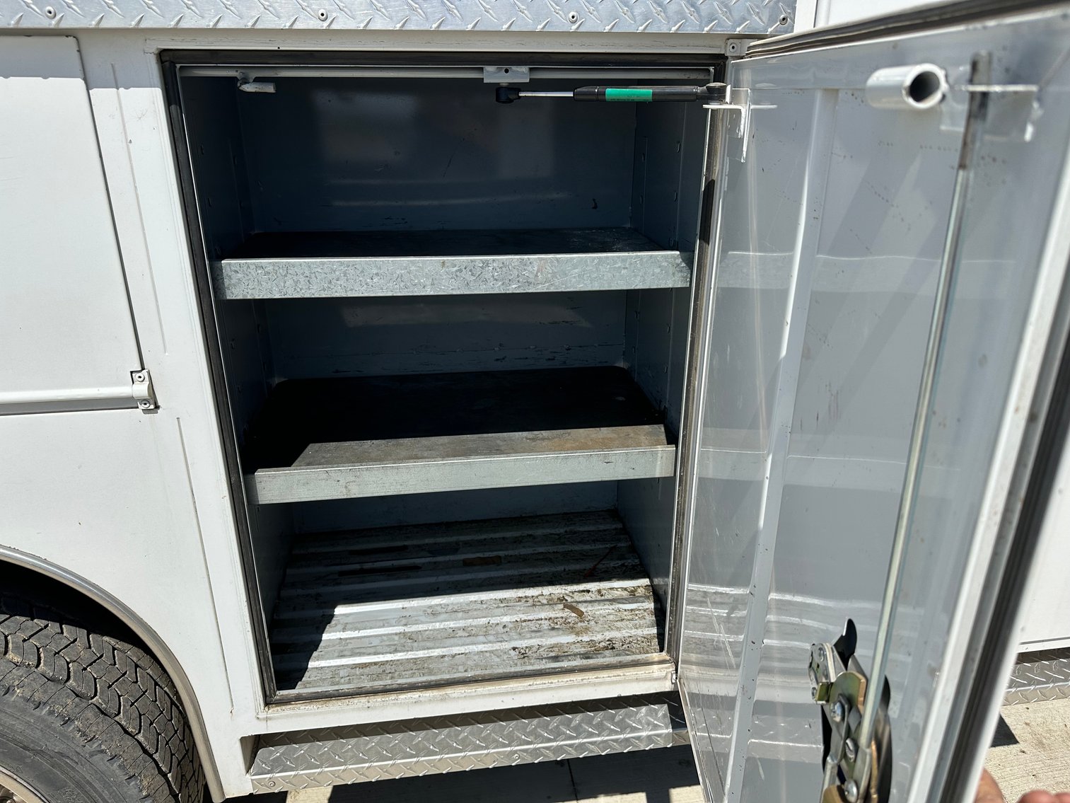 Image for 2016 Ford F550 Mechanics Truck