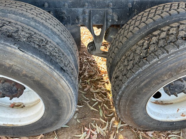 Image for 2013 International 8600 T/A Dump Truck