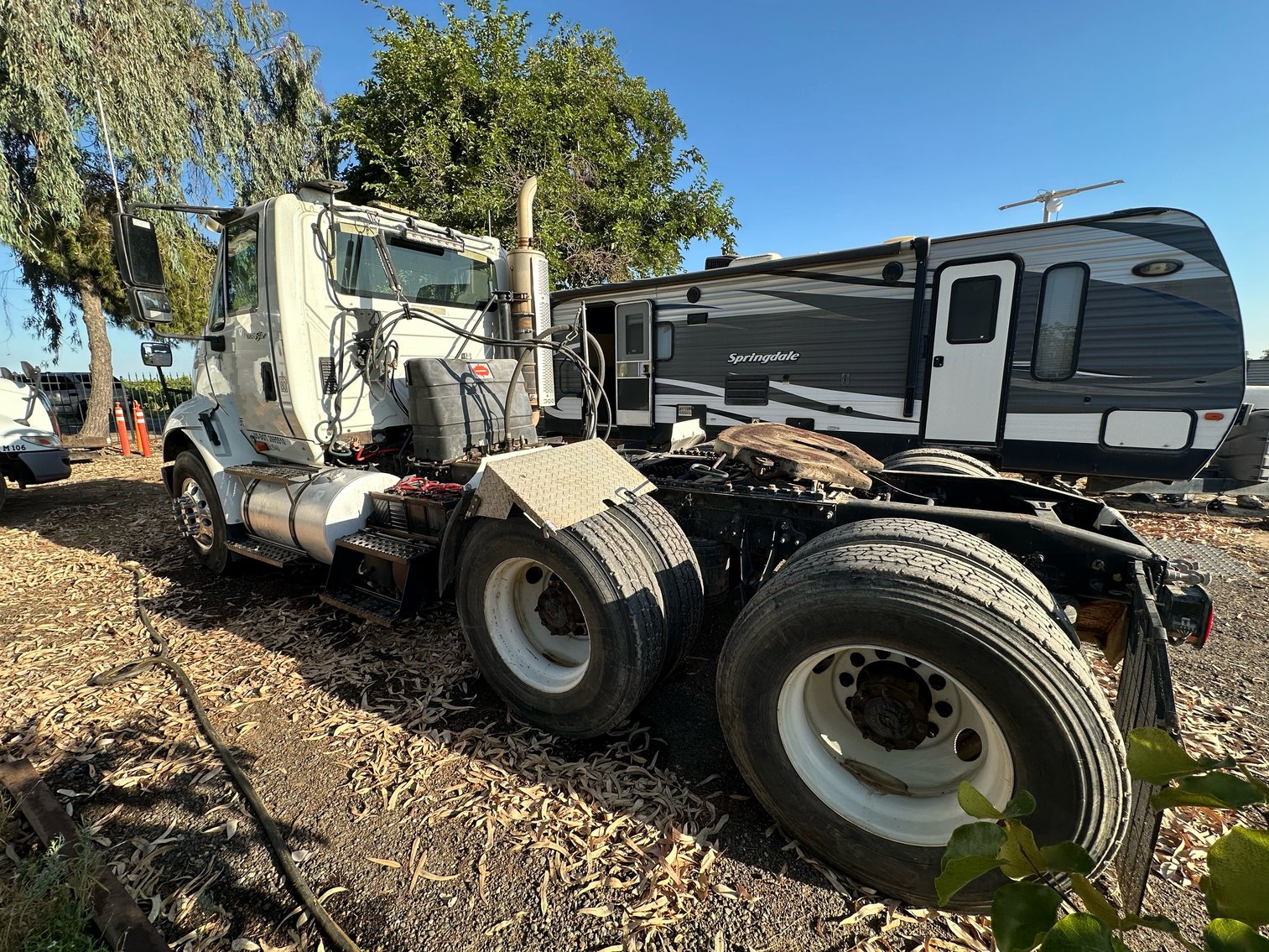 Image for 2013 International 8600 T/A Day Cab